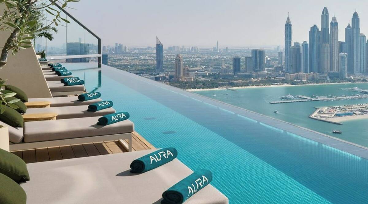 Aura Sky Pool in Dubai